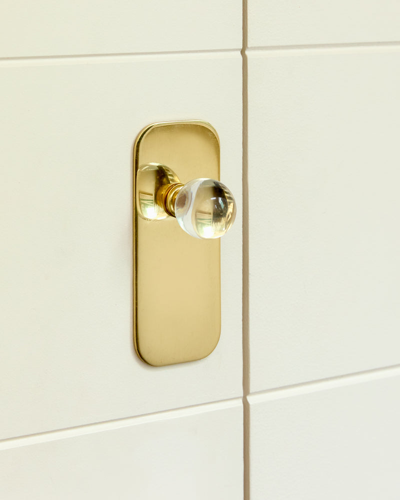 Large Curve Backplate, Polished Brass